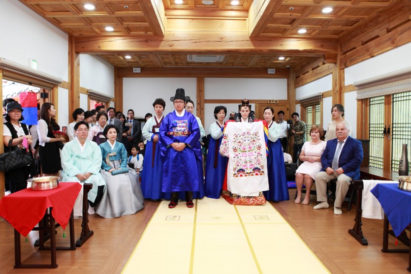 나의 작은 전통혼례 (2).JPG