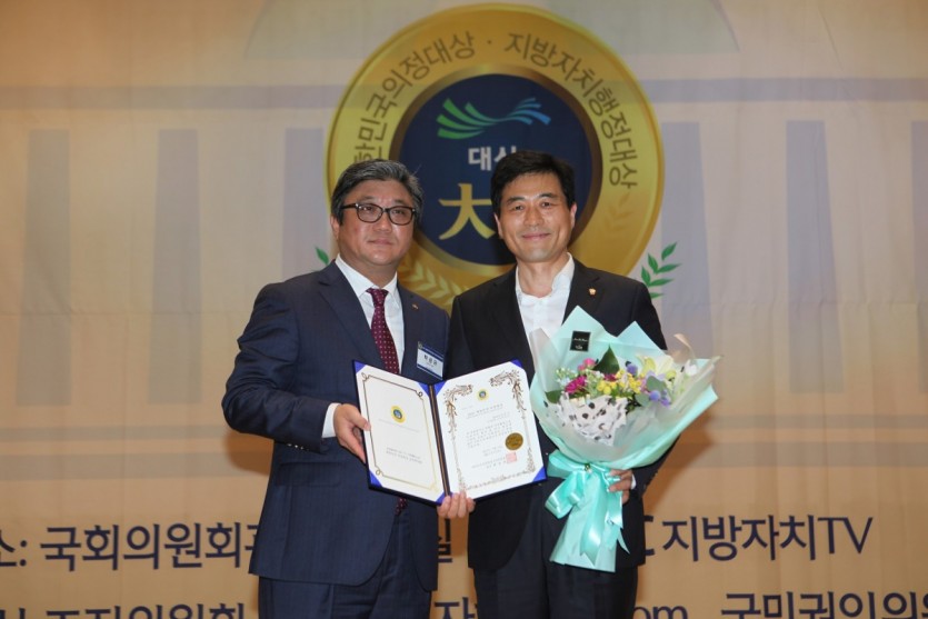 김민기의원 사진.jpg