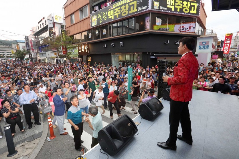 4-3 중앙시장문화행사.JPG